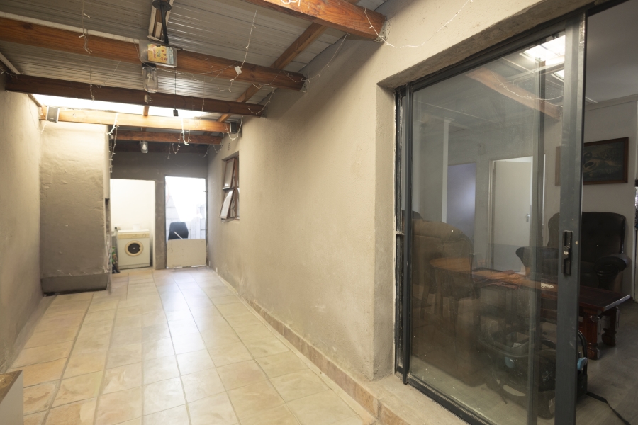 2 Bedroom Property for Sale in Highbury Park Western Cape